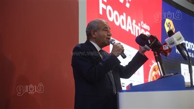 معرض فود أفريكا يواصل اليوم فعالياته، وزير التموين: يشجع التصدير، 100 مليار دولار صادرات سنويا، واستلام 310 آلف طن آرز 