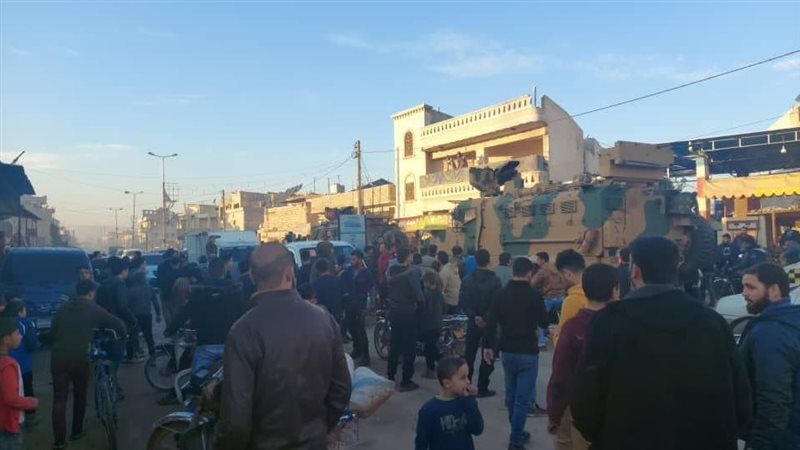 مدرعة تركية تدهس
