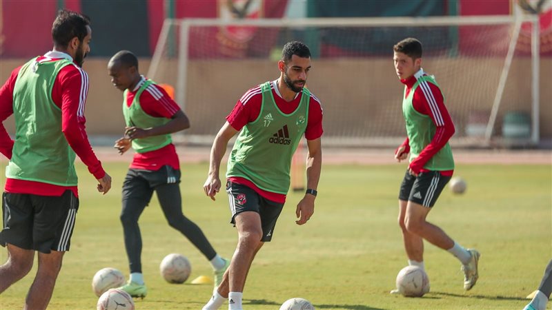 تدريبات الأهلي، فيتو