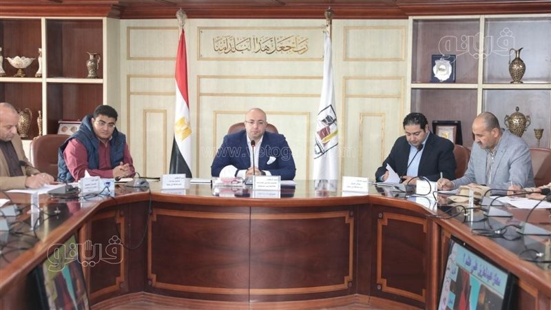 اجتماع اللجنة العليا