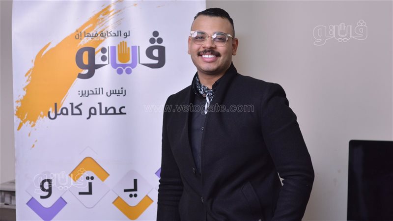 مصمم الأزياء الرجالي