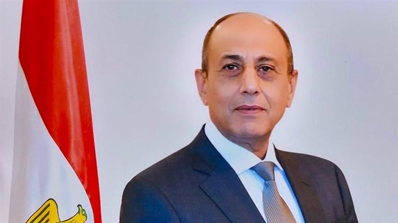 وزير الطيران الفريق