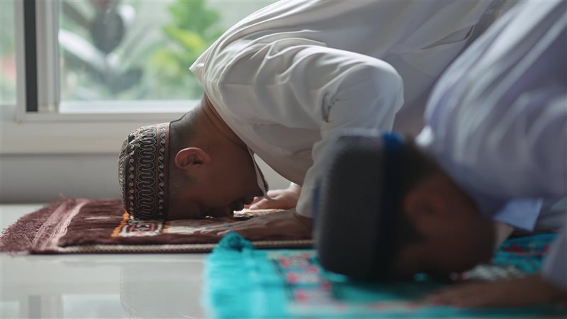 مواقيت الصلاة بتوقيت