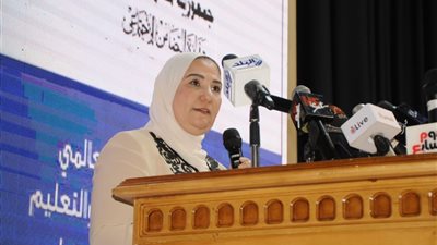 تطبيق برنامج الوقاية من المخدرات في 6 آلاف مدرسة إعدادي وثانوي