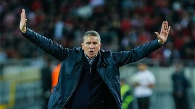 إقالة جاريدو من تدريب بيرسبوليس الإيراني لسوء النتائج 