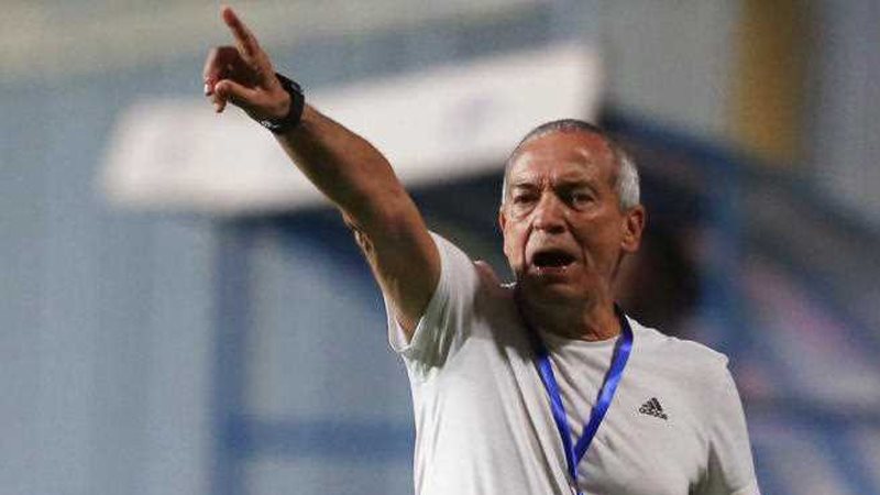 فيريرا،فيتو 