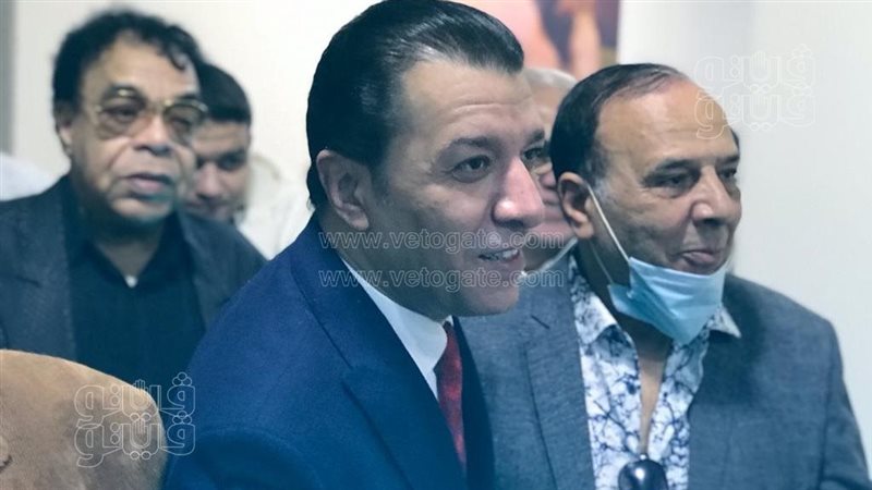الفنان مصطفى كامل