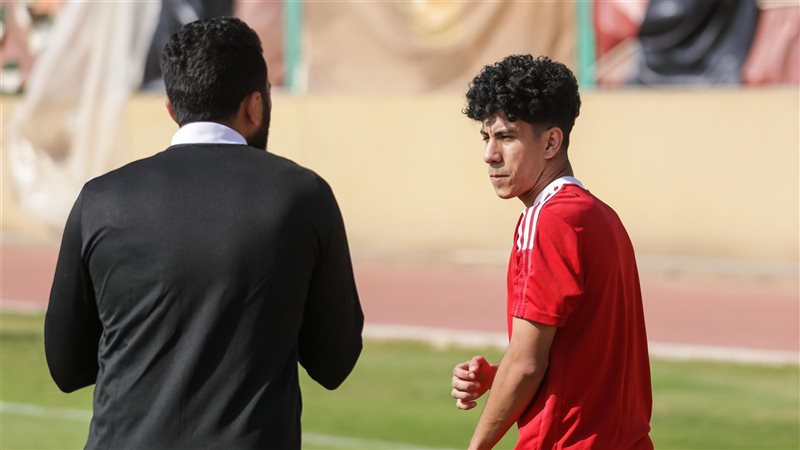 عمار حمدي لاعب الاهلي،