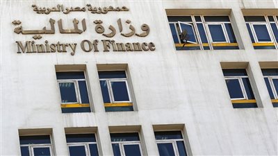 بعد تصنيف موديز للاقتصاد المصري بنظرة سلبية.. المالية: لدينا إمكانية للحصول على قروض ميسرة 