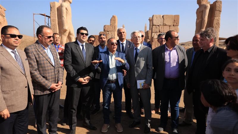 افتتاح مركز زوار