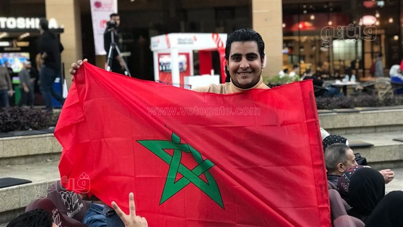 تشجيع مواطن مغربي