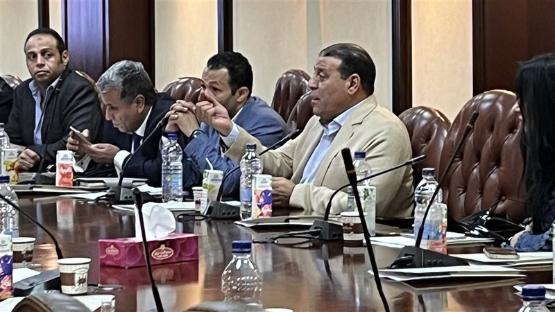 الكاتب الصحفي عصام