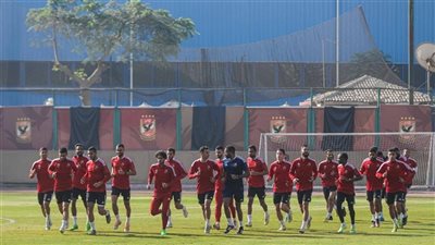 الأهلي يدخل معسكرا مغلقا اليوم استعدادا لمواجهة الاتحاد السكندري