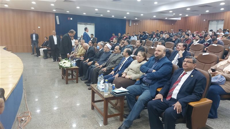 مفتي الجمهورية بجامعة