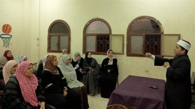ندوة توعوية للفتيات