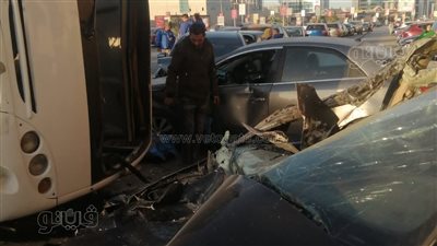 إصابة 9 أشخاص في انقلاب أتوبيس بالتجمع 