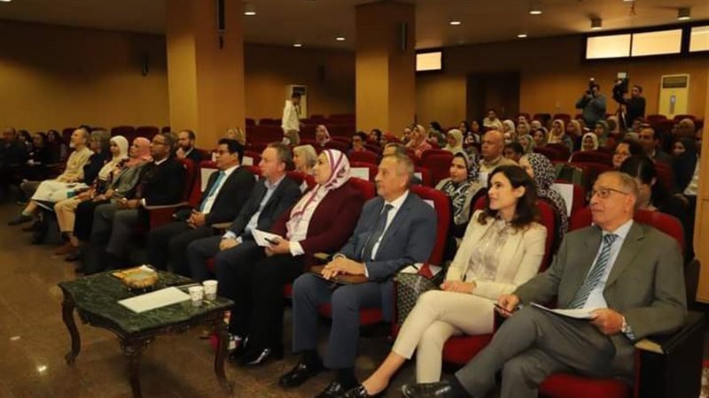 مؤتمر كلية الألسن