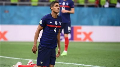 مدرب منتخب فرنسا عن اعتزال فاران: اتخذ القرار الصائب