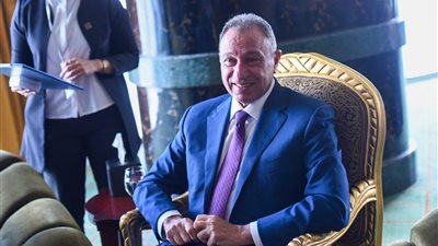 محمود الخطيب يكرم فلافيو