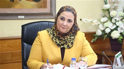 التضامن: إعفاء 3 ملايين فتاة من المصروفات الدراسية.. إقامة 400 ألف مشروع متناهي الصغر.. و830 ألف مطلقة تحصل على دعم نقدي
