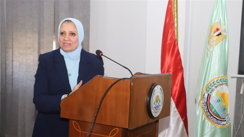  الدكتورة نجلاء بلابل،