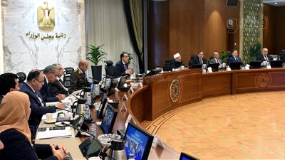 اجتماع مجلس الوزراء، مدبولي يكلف المسئولين بالتوضيح الفوري لأي قضية مثارة على الساحة 