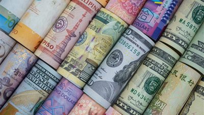 أسعار العملات العربية والأجنبية مساء اليوم الجمعة 6-1-2023 في مصر