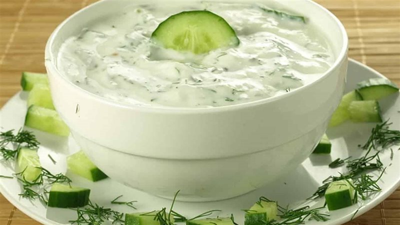 طريقة عمل سلطة الزبادي،