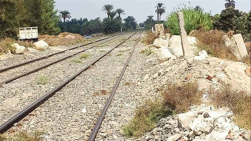 المعابر الغير قانونية