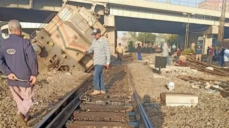 خروج جرار قطار عن