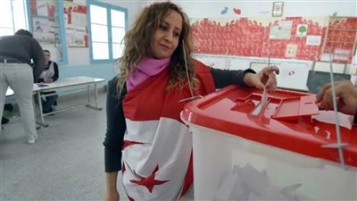 بدون إخوان، تونس تنتخب اليوم برلمانا جديدا