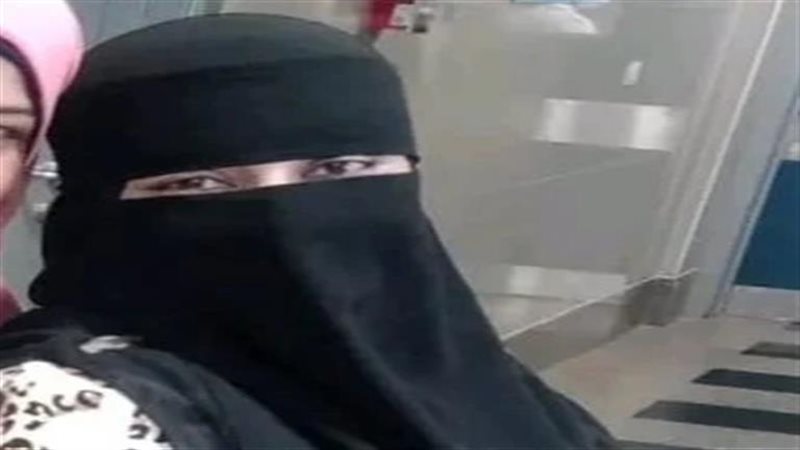 سيدة بورسعيد، فيتو