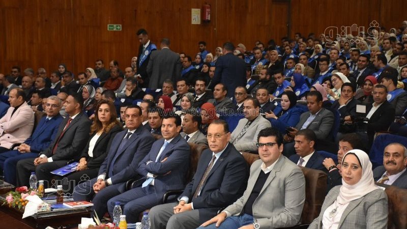 افتتاح المنتدى الثالث