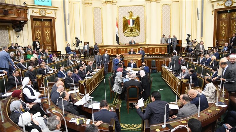 هجوم حاد على الحكومة