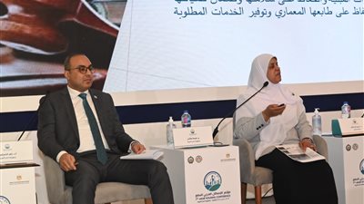 رئيس قطاع الإسكان والمرافق تعرض ورقة وطنية عن الحوكمة والتشريعات المنظمة للبناء في مصر