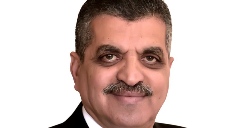 الفريق اسامة ربيع