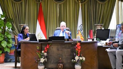 محافظ جنوب سيناء يلتقي مع ممثلي الفنادق بشرم الشيخ لتطوير منظومة الصرف الصحي