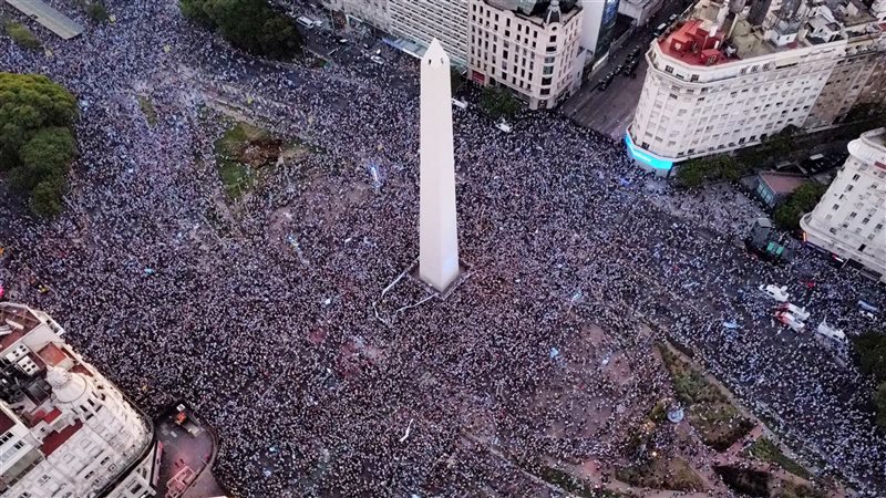عاصمةالارجنتين بوينس