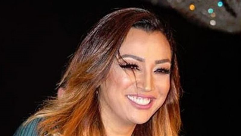 الفنانة صفاء جلال