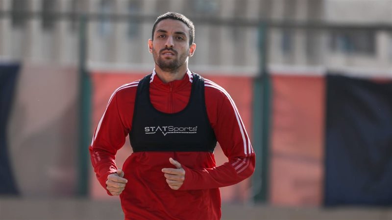 طاهر محمد طاهر لاعب