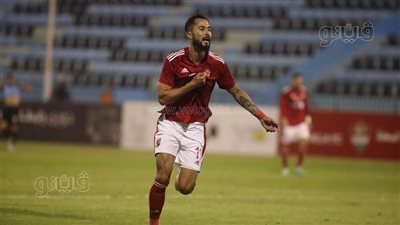 ضياء السيد: برونو سافيو تفكيره سابق لاعبي الأهلي.. وأفشة كان إيجابيا أمام فاركو
