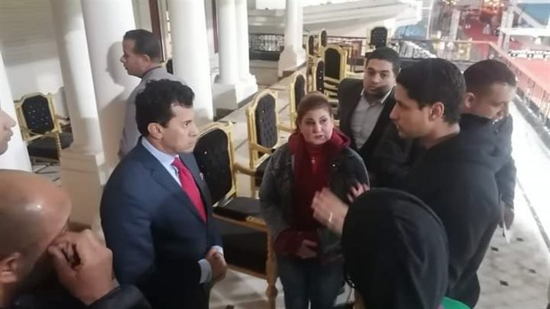 الدكتور أشرف صبحي