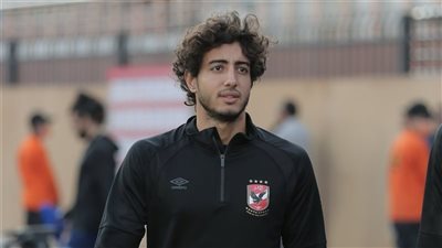 أخبار الأهلي، إصابة أكرم توفيق تعيد هانى إلى تشكيلة الأحمر الأساسية