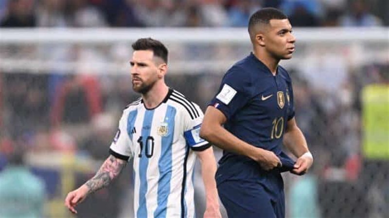 ميسي ومبابي، فيتو
