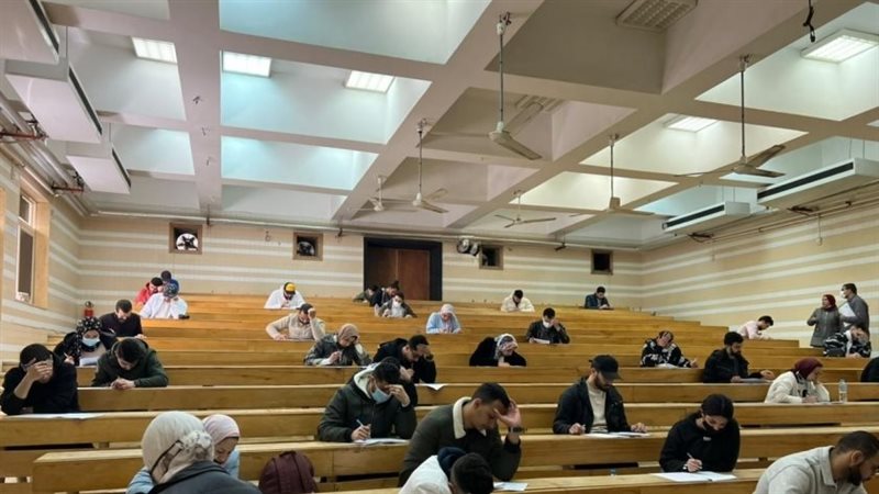 الإمتحانات الجامعية،فيتو
