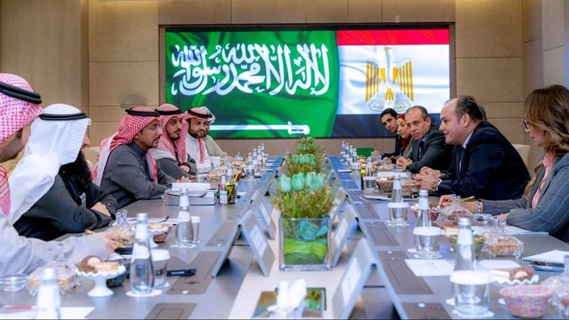 التبادل التجاري بين