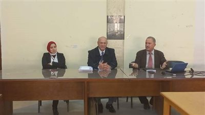 مهارات وآليات التقدم لجوائز جامعة عين شمس 