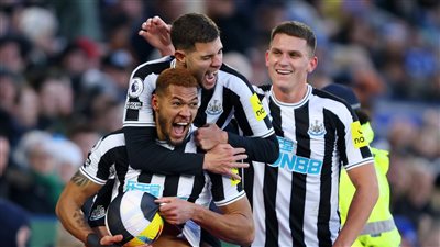 الدوري الإنجليزي، نيوكاسل يونايتد يفوز على توتنهام 1/6