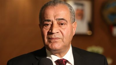 أخبار مصر: بيان للحكومة بشأن معاقبة المقبلين على الزواج، خبر سار من التموين عن أسعار الدواجن والبيض، إقامة منافذ لبيع السلع بسعر الجملة