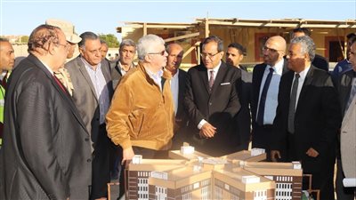 وزير التعليم العالي: 3.8 مليار جنيه تكلفة منشآت جامعة جنوب الوادي الأهلية 
